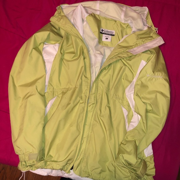 Columbia Jackets & Blazers - COLUMBIA JACKET size large!!